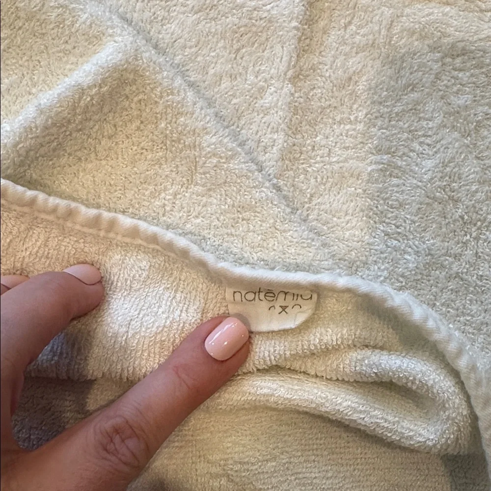 Natemia Ultra Soft Organic Bamboo White Bear Hooded Baby/Toddler Bath Towel‎